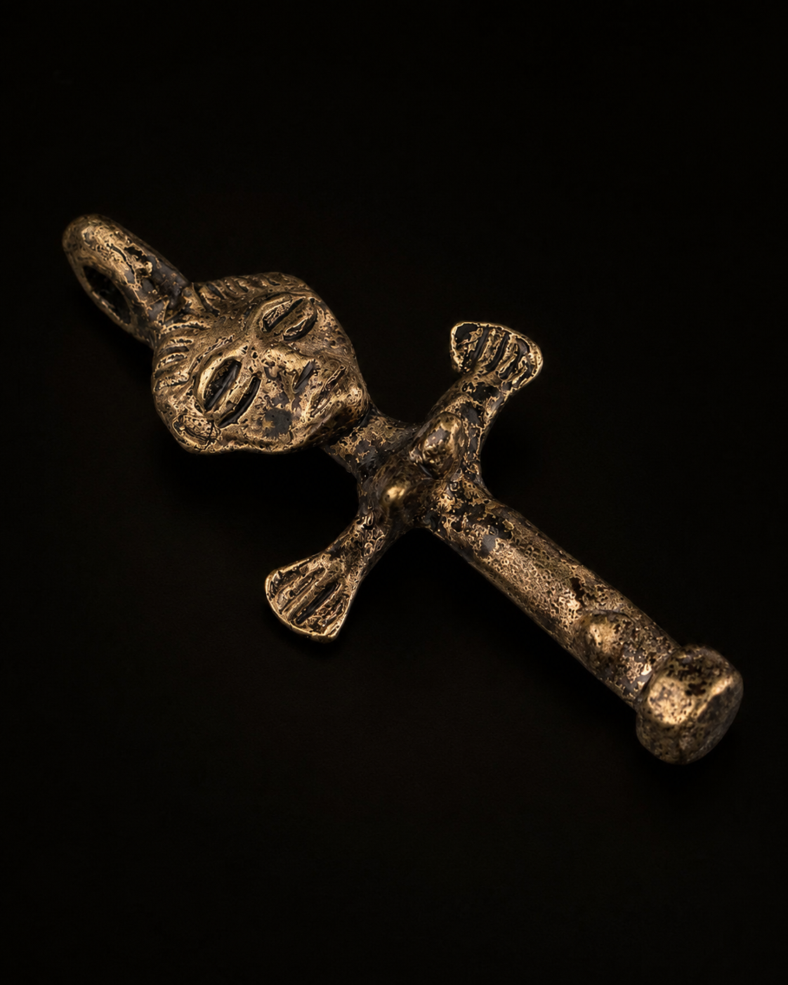 Amulet pendant
